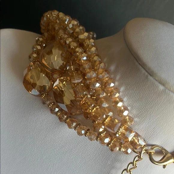 Christian Siriano Gold Statement Necklace - Picture 6 of 9